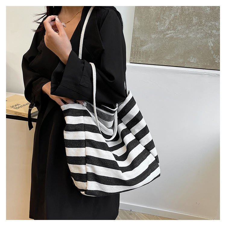 Laid-back striped canvas bag, Korean ins artistic color-blocking tote bag, large-capacity single-shoulder bag, shopping bag, large bag undefined