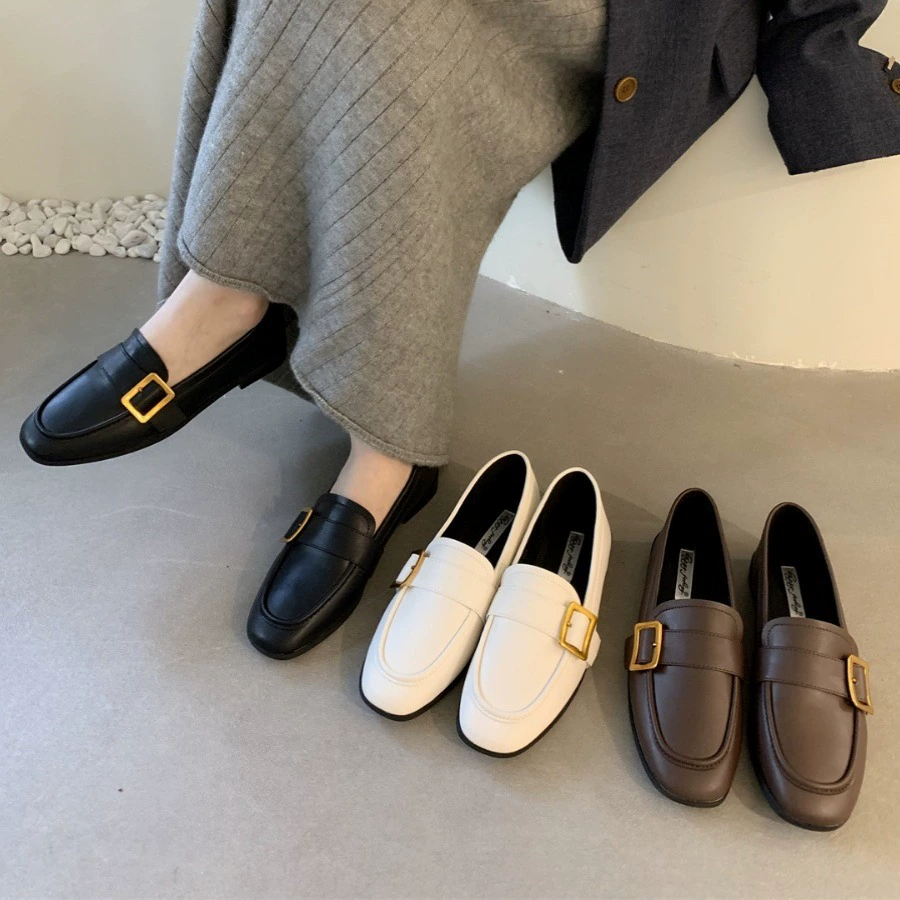 Flat-soled single shoes for women 2025 spring and autumn new black loafers one-foot bean shoes British style round-toe leather shoes
