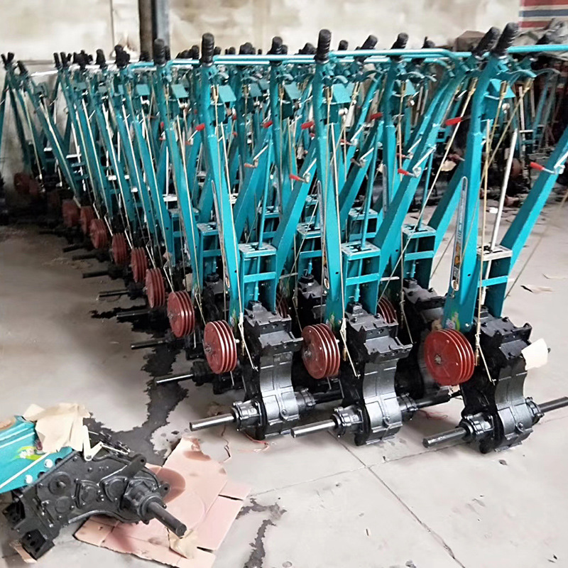 手扶拖拉机底盘 (3).jpg