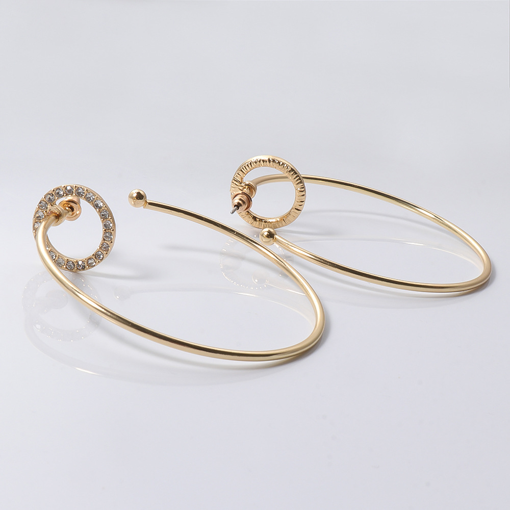 Fashion Alloy Circle Diamond Earrings Wholesale display picture 2