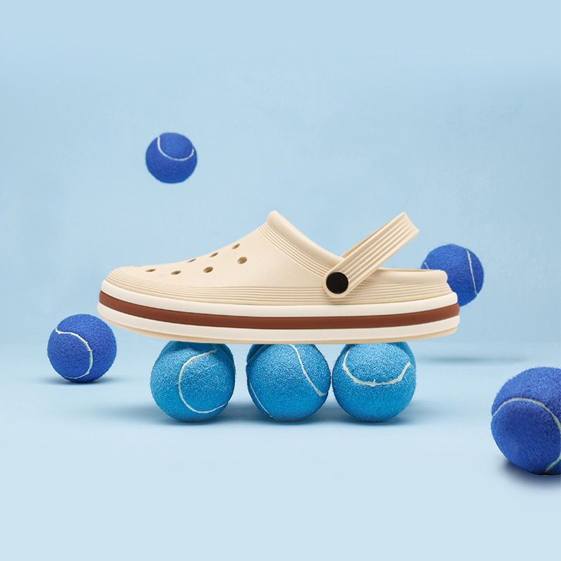 Sandalias para hombre 2025 verano nuevo estilo Baotou zapatos con agujeros de playa huecos transpirables zapatos al aire libre de gran tamaño sandalias de doble uso