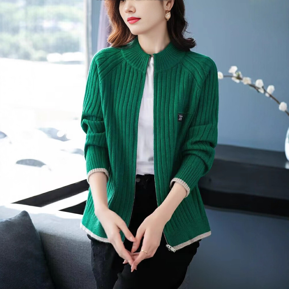 中年妈妈毛衣外套女春秋款2022年韩版宽松休闲立领羊毛针织衫开衫