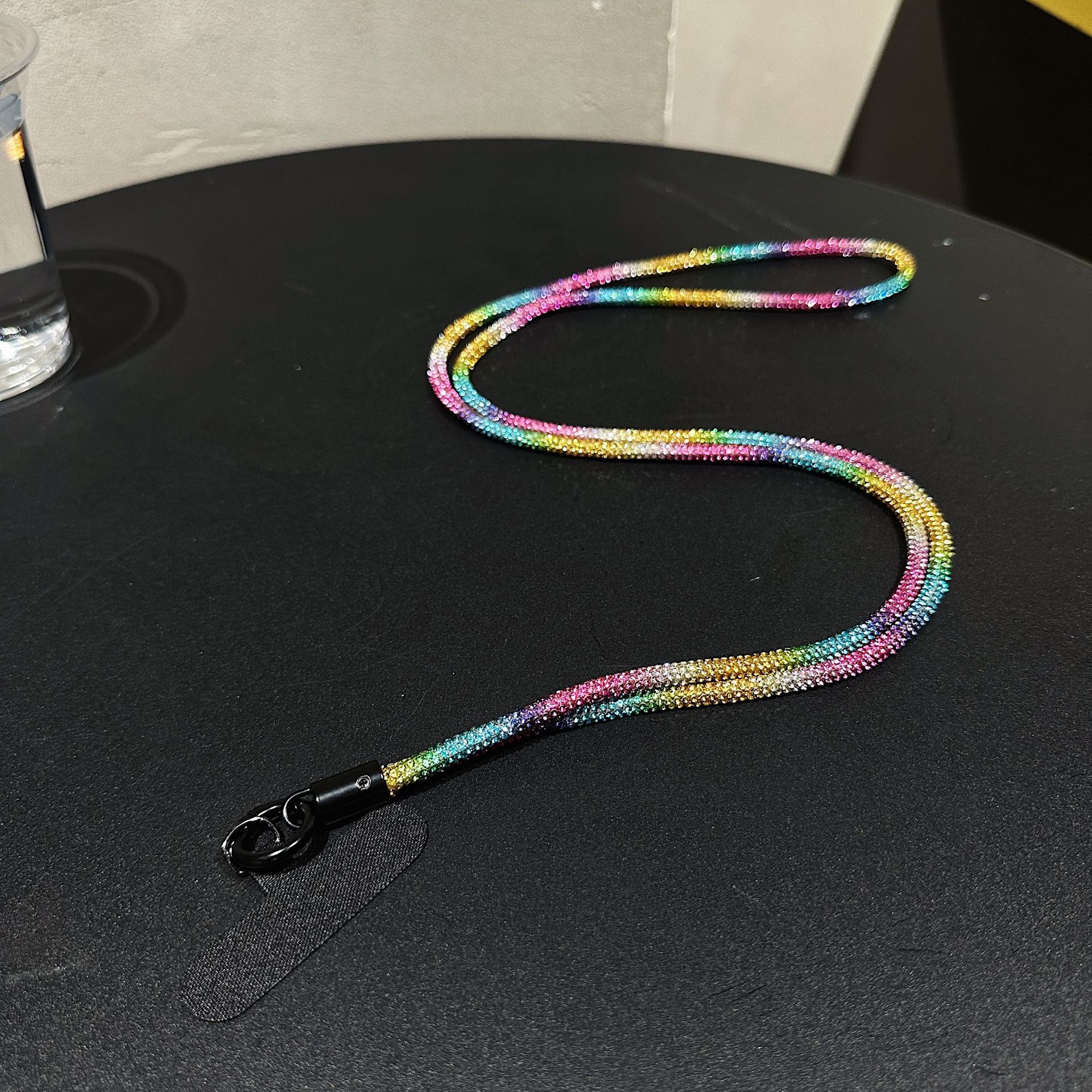 Lujo ligero color diamante de lujo brazalete larga cuerda de teléfono móvil colgante colgante de alta calidad colgante duradero