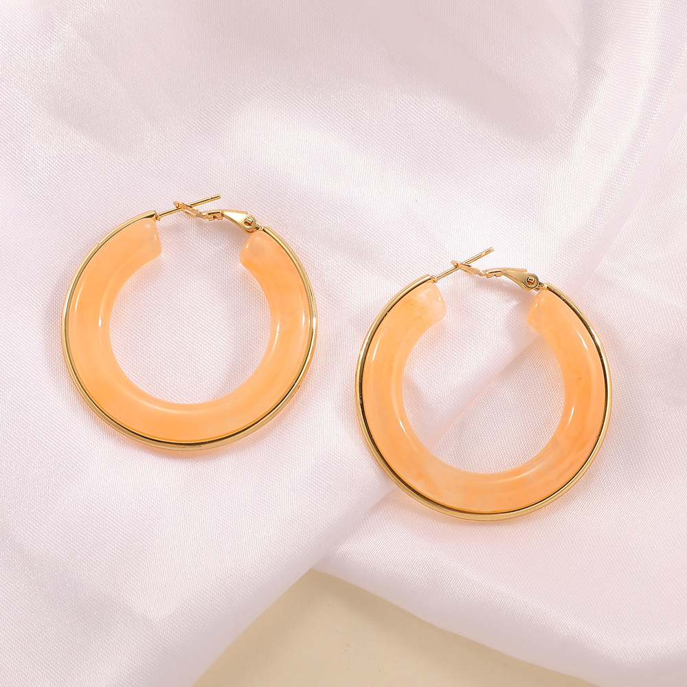 Europa y los Estados Unidos exagerado color gradiente retro ins estilo C aretes de resina aretes de aretes de acero inoxidable aretes al por mayor