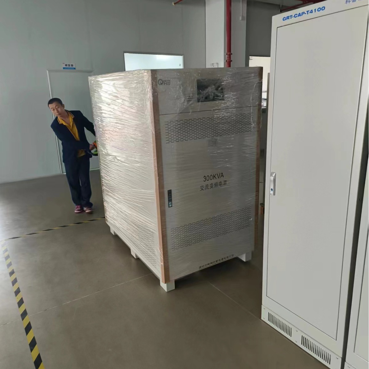 ŷ����˹����300KVA��Ƶ��Դ�����480V 60HZ����������Դ�豸