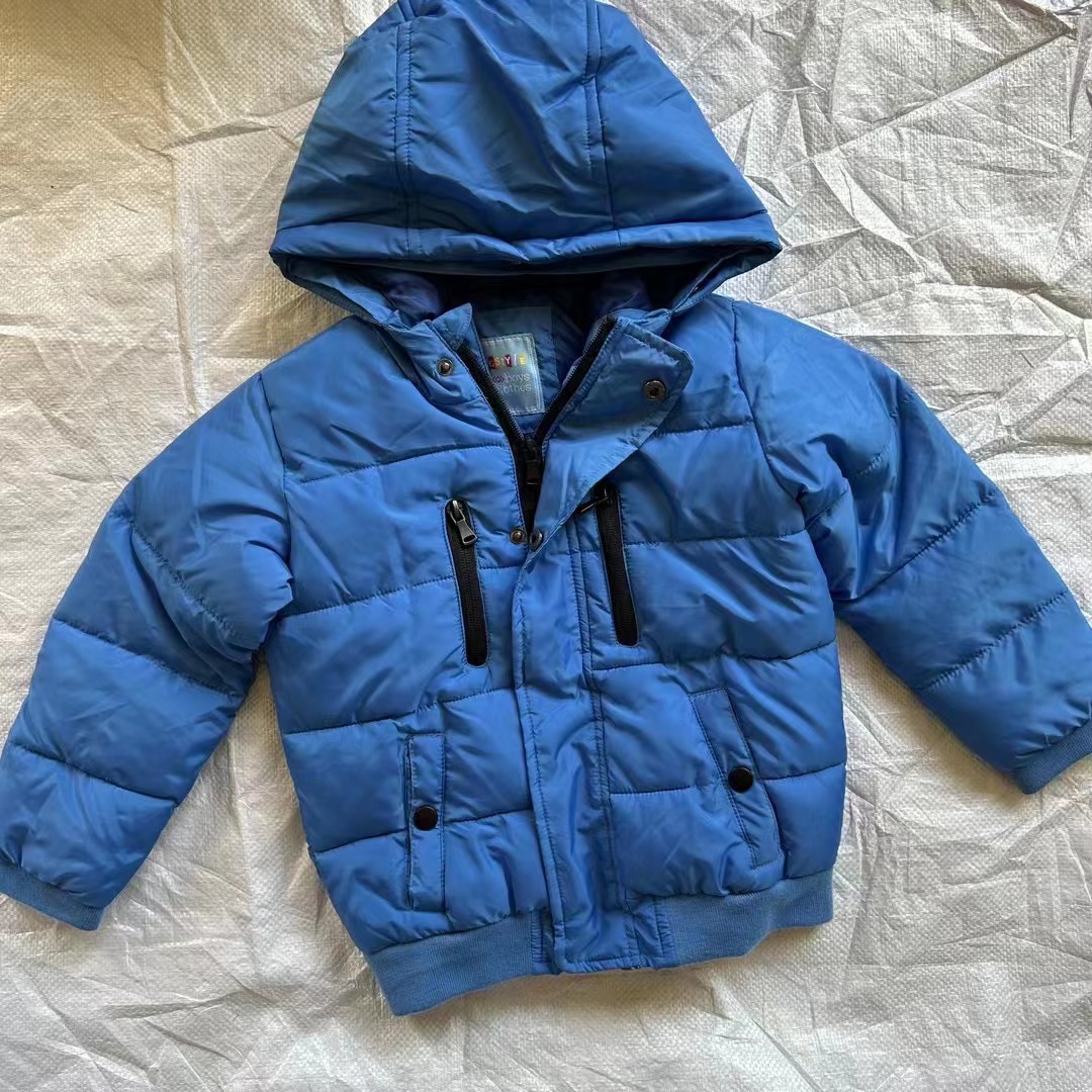 Ropa acolchada de algodón para niños ropa acolchada de algodón de marca europea y americana 24 ropa acolchada de algodón con capucha para niños de invierno nuevos niños