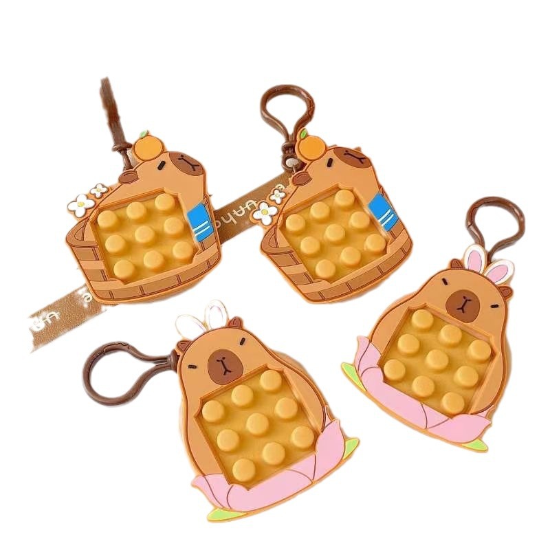 Pequeño Libro Rojo Red Dolphin Jun serie de peces de madera monedero pinch le Doll llavero bolsa colgante de suministro