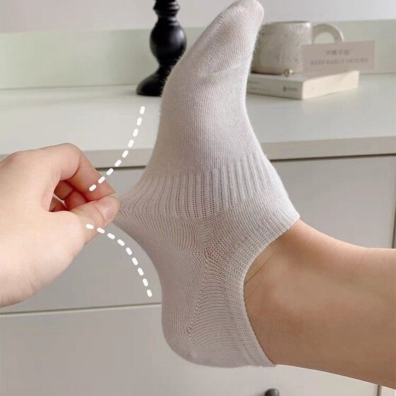 Boat Socks Women's Summer Thin Non-slip Non-slip Invisible Socks Women's Summer White Shallow Waist Short Socks Women's Fashionable