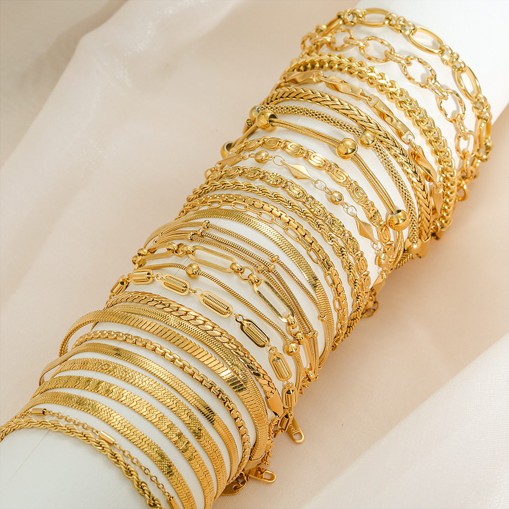 Μοντέρνος Άνεμος Κλασικός Σχέδιο Γράμματος Στερεό Χρώμα Χρώματος 304 Ανοξείδωτο Ατσάλι Βραχιόλι Σε Χύμα display picture 1