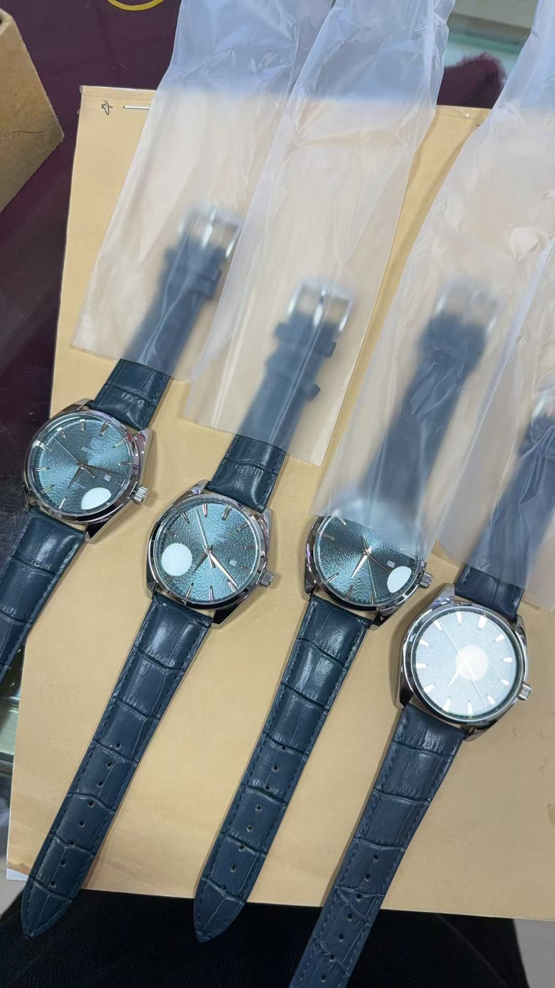 Reloj de hombre cuarzo de lujo impermeable estilo negocios_voghion.com