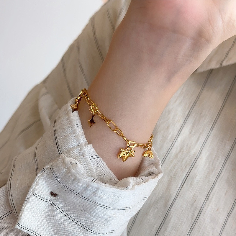 Red Riding Book Explosions Instagram Style Unicorn Bracelet Women's Exquisite Fashion Niche All-Match Luxury Golden Paper Pad Chain