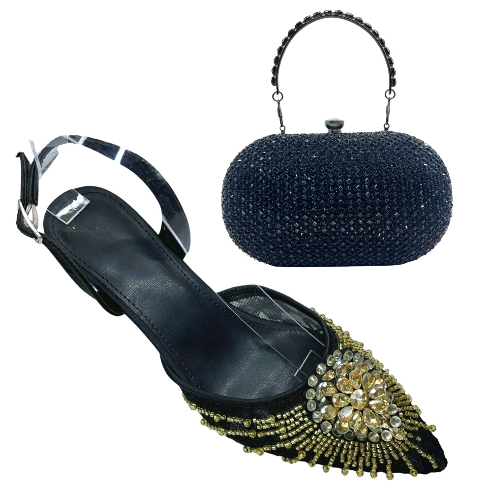 Zapatos estilo italiano para la cena sandalias de tacones finas de verano mujer diamante de punta zapatos de novia