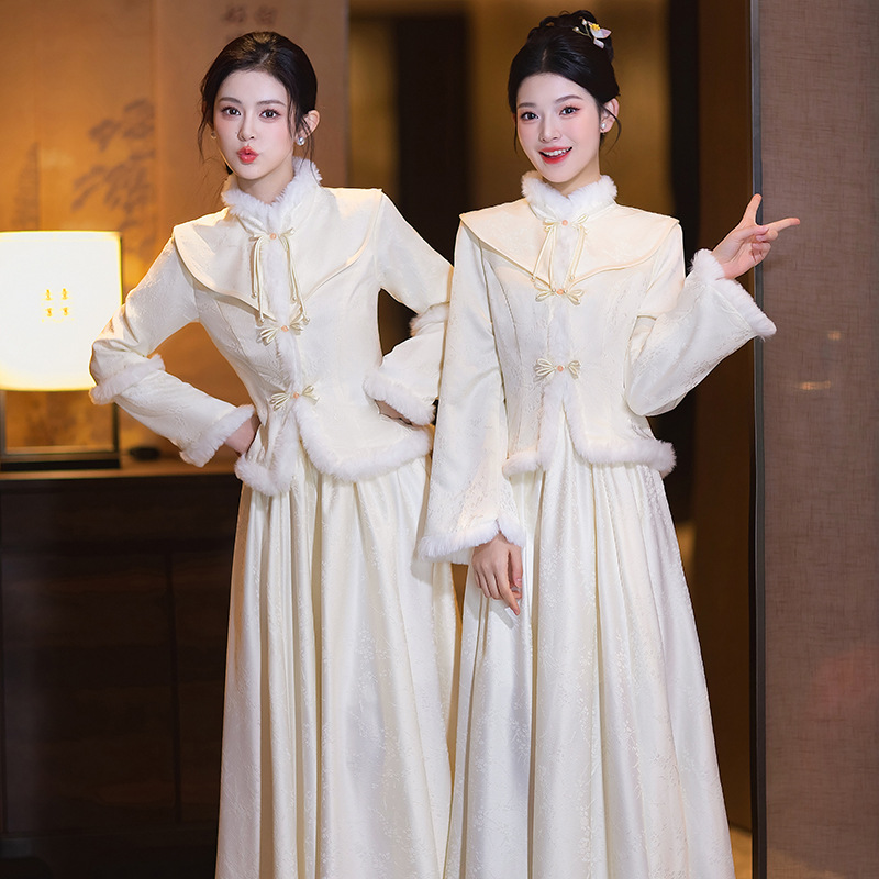 New Chinese-Style Bridesmaid Dresses for Winter Annual Parties, Long-Sleeved Satin Sister Group Dresses, Thickened for Women, Suitable for Everyday Wear, Niche Style