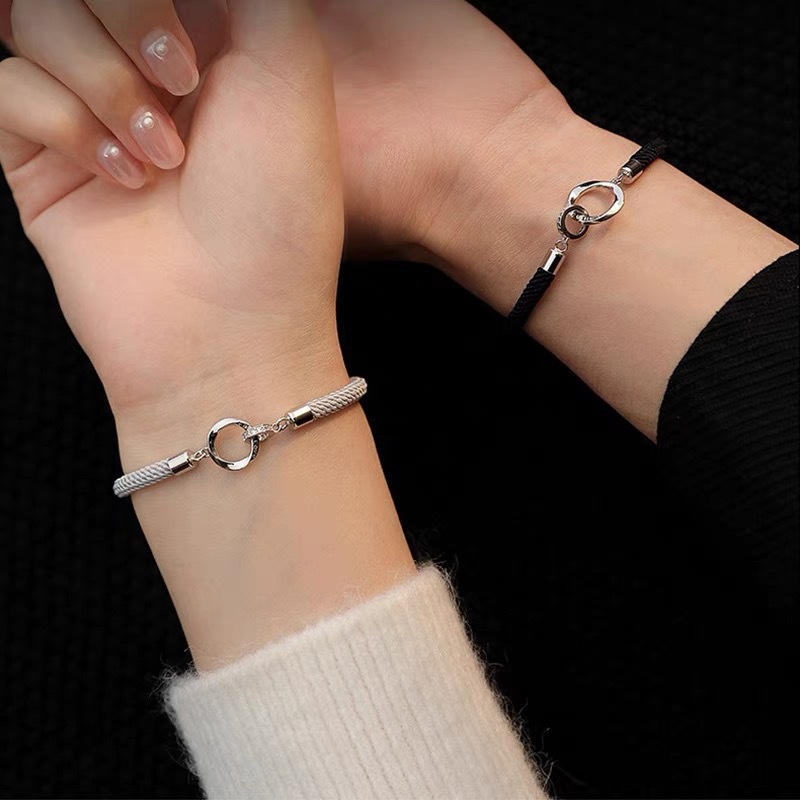 Casual Geometric Sterling Silver Plating Bracelets display picture 1