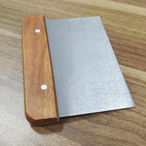 Wood handle flour cutting rice noodle scraper cutting knife dough iron plate barbecue scraper butter spreader kitchen baking tools