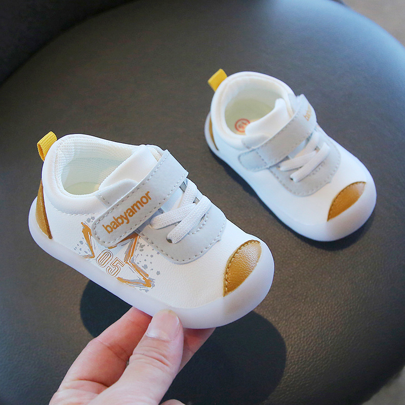 Bebé Niño Zapatos delanteros zapatos de bebé primavera y otoño de las mujeres de fondo suave antideslizante 0-1-2 años de edad nueve meses de otoño zapatos de los niños 3