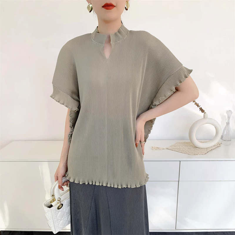 2025 Summer New Pleated Top Women's Lace Short-sleeved Design Sense Niche High Collar Cross-border Southeast Asia T-shirt