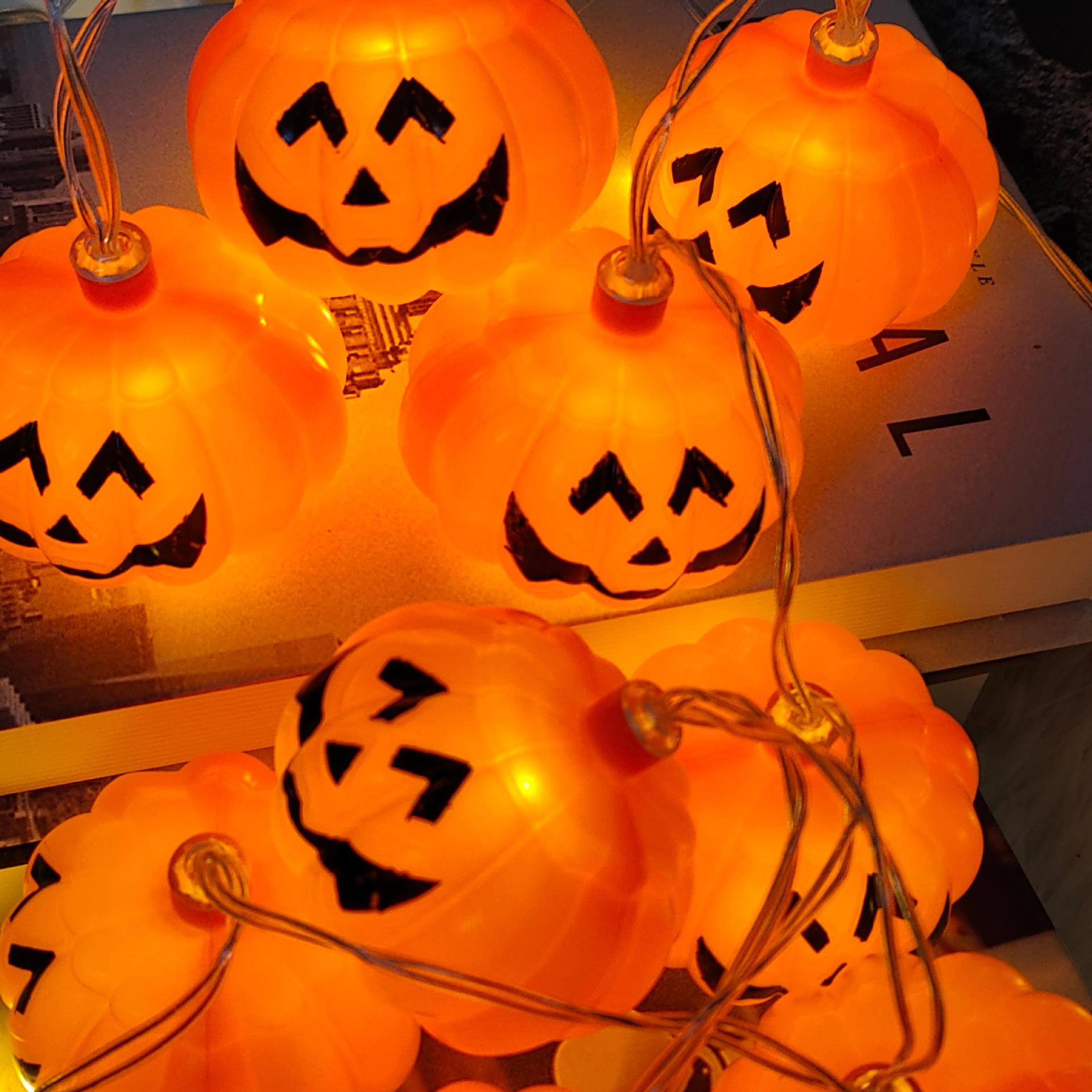 Luz decorativa de Halloween led fantasma telaraña colgante esqueleto calabaza bruja atmósfera lámpara cadena de escenas decoración