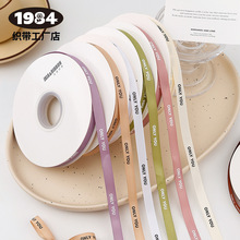 1cm�z����ĸ������Ӣ���R�������b������ɫ�tɫ�I������Ϧ�Y��