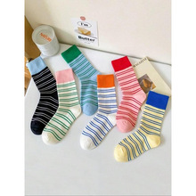 U 61768 Color block stripe mid-calf socks ײɫ������Ͳ����