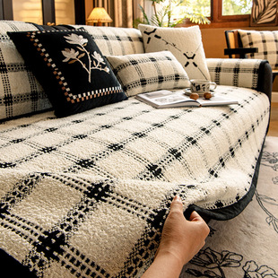 Stuffed Sofa Cushion Autumn and Winter Non-Slip Cushion Straight Row Accessible Luxury High-End 2024 New Sofa Cover Cover Cloth