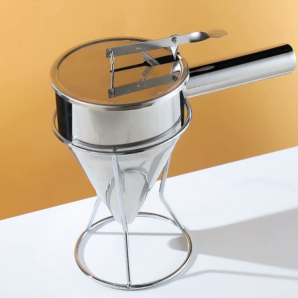 Octopus-shaped dumpling funnel, cake funnel, kitchen stainless steel funnel, small-diameter batter funnel, baking tool