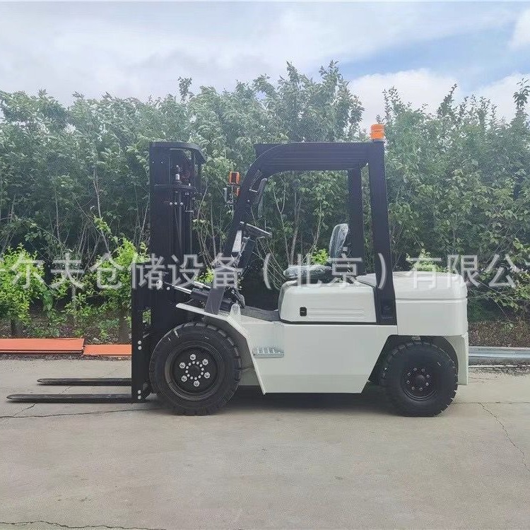 出口外贸柴油汽油LPG叉车3吨5吨10吨自动挡三节门架集装箱作业