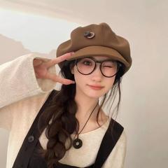 秋冬の毛の雲の帽子の女性の茶色の大きい頭は日本の復古のベレーの帽子を囲んで保温して顔の小さい八角の帽子を現します。