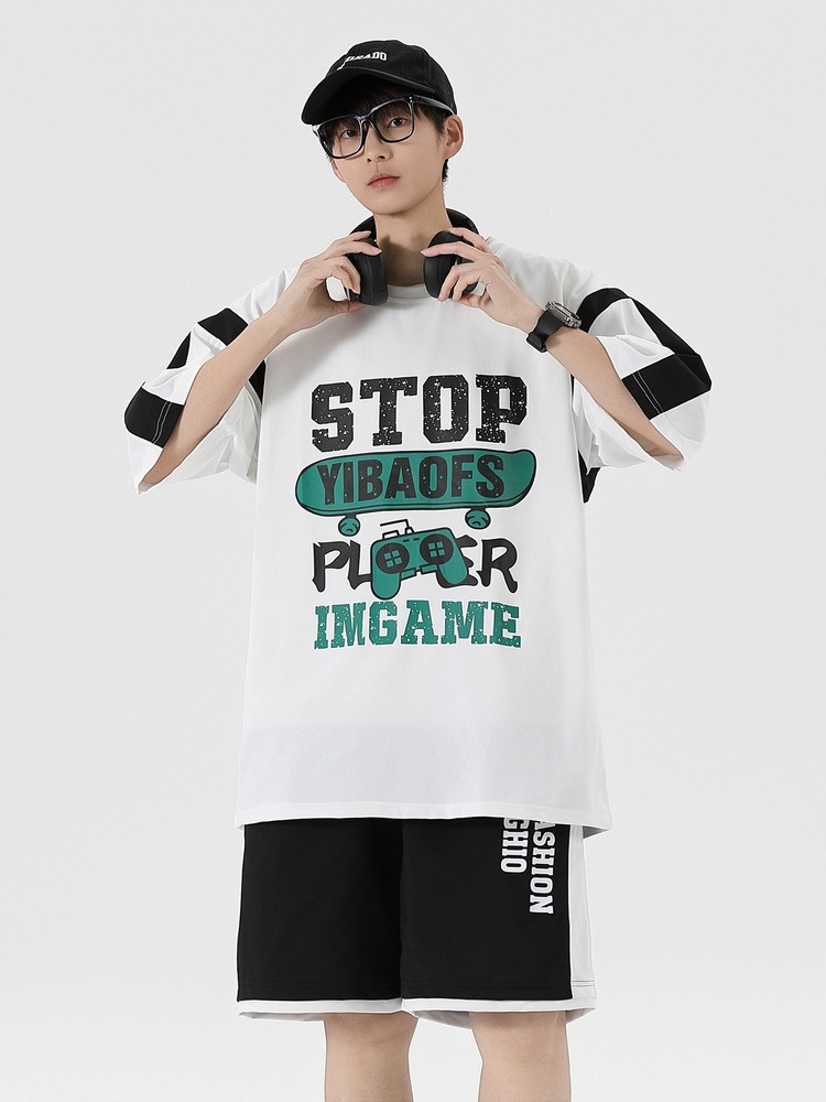 Camiseta suelta con mangas de hombros caídos Traje de hombre Camiseta de manga corta para jóvenes de media manga de verano Pantalones cortos Deportes y ocio Traje de dos piezas