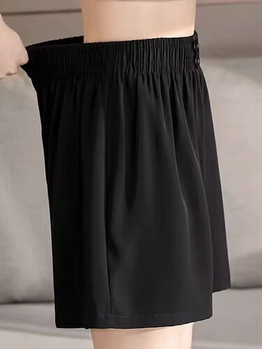 Black stretch shorts for women, 2025 new spring and summer suit, small character, thin, and wearing high-waist hot pants