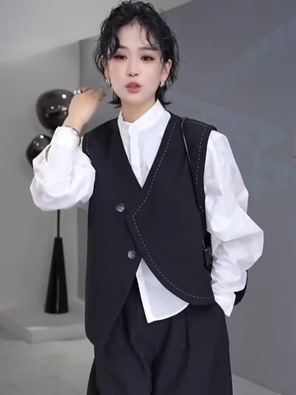 不规则V领西装马甲背心女款2025春秋设计感洋气叠穿无袖坎肩上衣|undefined
