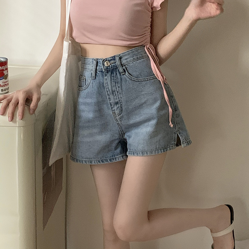 2025 Summer Korean Style High Waist Slit Denim Shorts for Girls Large Size Straight-Leg Slim A-Line Wide Leg Hot Pants for Outerwear 2025 Summer Korean Style High Waist Slit Denim Shorts for Girls Large Size Straight-Leg Slim A-Line Wide Leg Hot Pants for Outerwear