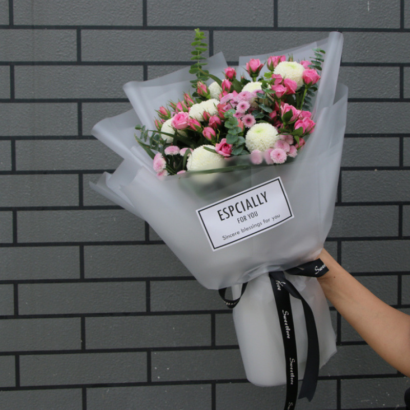 鲜花包装纸全套雾面纸花店花束花艺韩素纸包花材料包花纸厂家直销