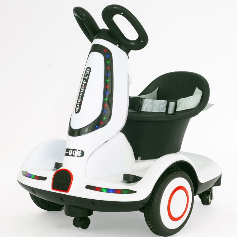 Carro giratorio eléctrico para niños, control remoto para bebés que pueden sentarse en un kart cargador interior para niños pequeños con cuatro ruedas de equilibrio de juguete