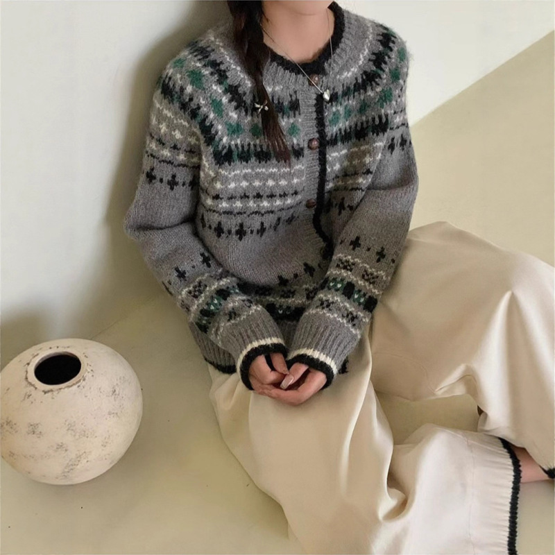 复古费尔岛毛衣外套女装秋冬新款宽松慵懒风软糯提花针织开衫上衣|undefined