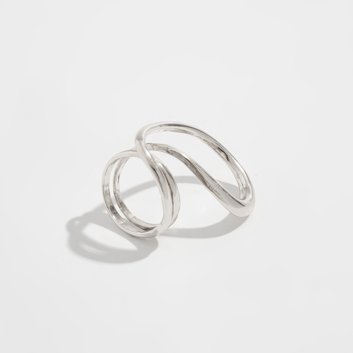 04 white k ring 0824
