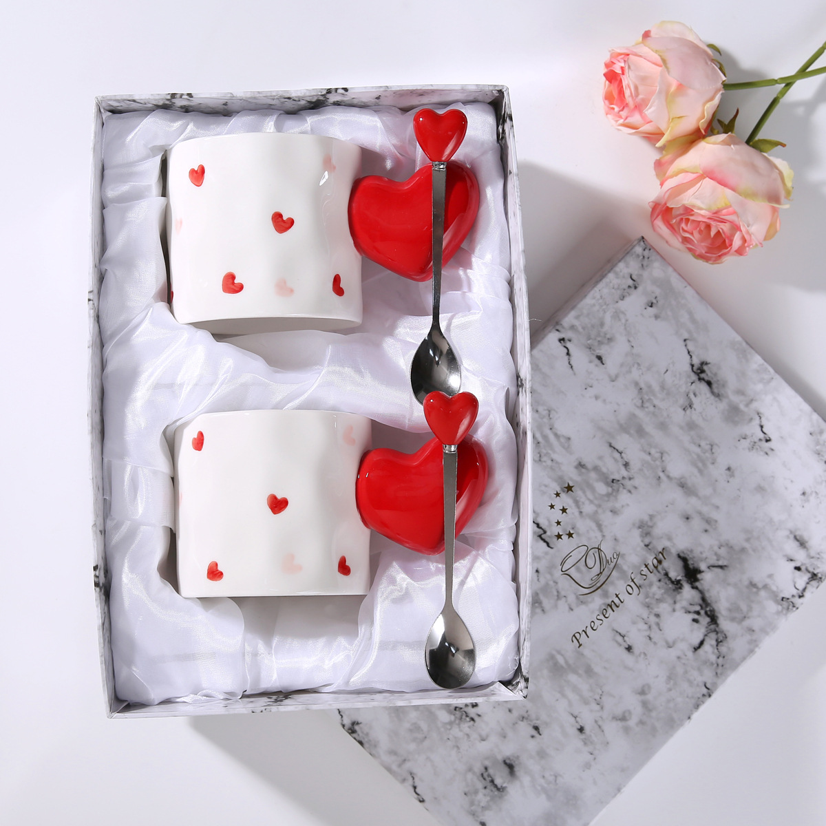 Taza de mano de amor + cuchara caja de regalo de doble taza