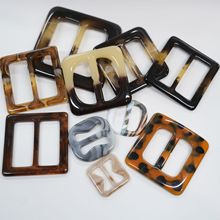 前黄树脂正方形加粗加宽边白花米黄玉色红琥珀色树脂腰扣鞋扣日字