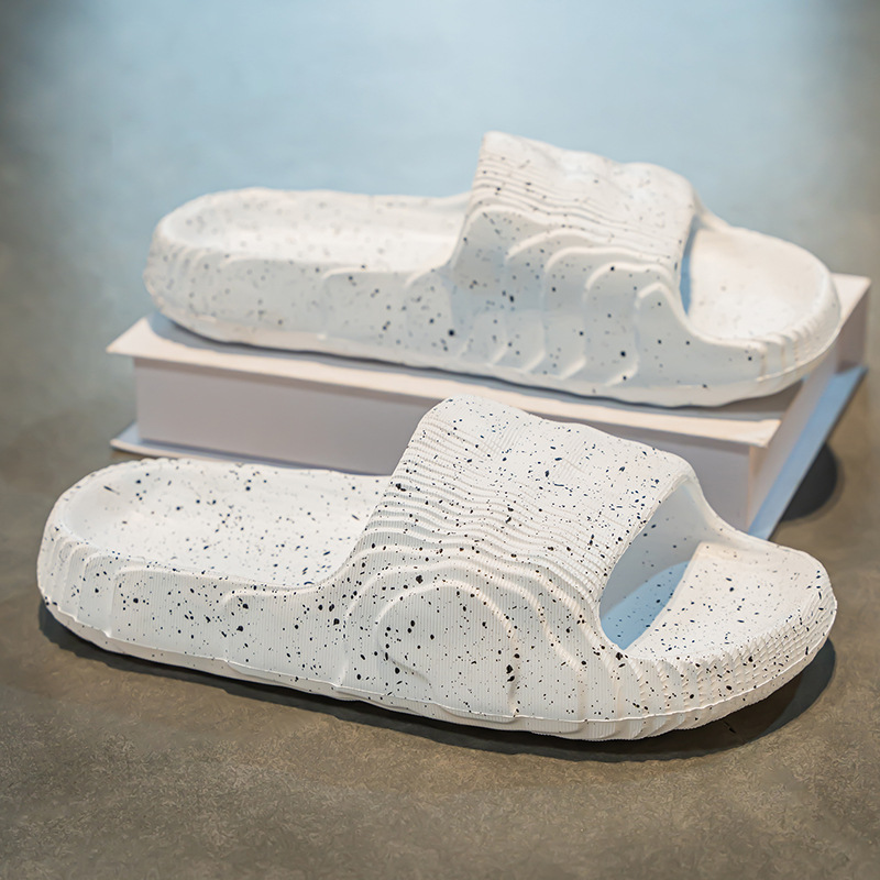Gran tamaño de comercio exterior de verano ligero EVA zapatillas de hombre moda casera casual zapatillas deportivas al aire libre para hombre