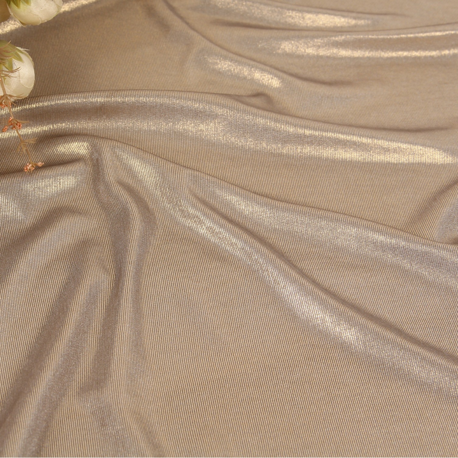 新款供应 针织涤氨纶  1*1罗纹满烫  针织烫银面料 烫金针织面料