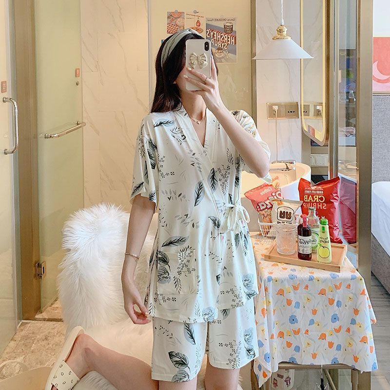 Pijamas al por mayor transfronterizos para niñas, pantalones cortos de manga corta con estampado de cuello de kimono de algodón de imitación de verano, traje de dos piezas, ropa a domicilio