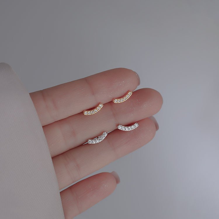 Sunburst Diamond-Studded Smile Earrings For Women, Simple Unique Design, Trendy And Elegant, Compact Earrings, High-End_voghion.com