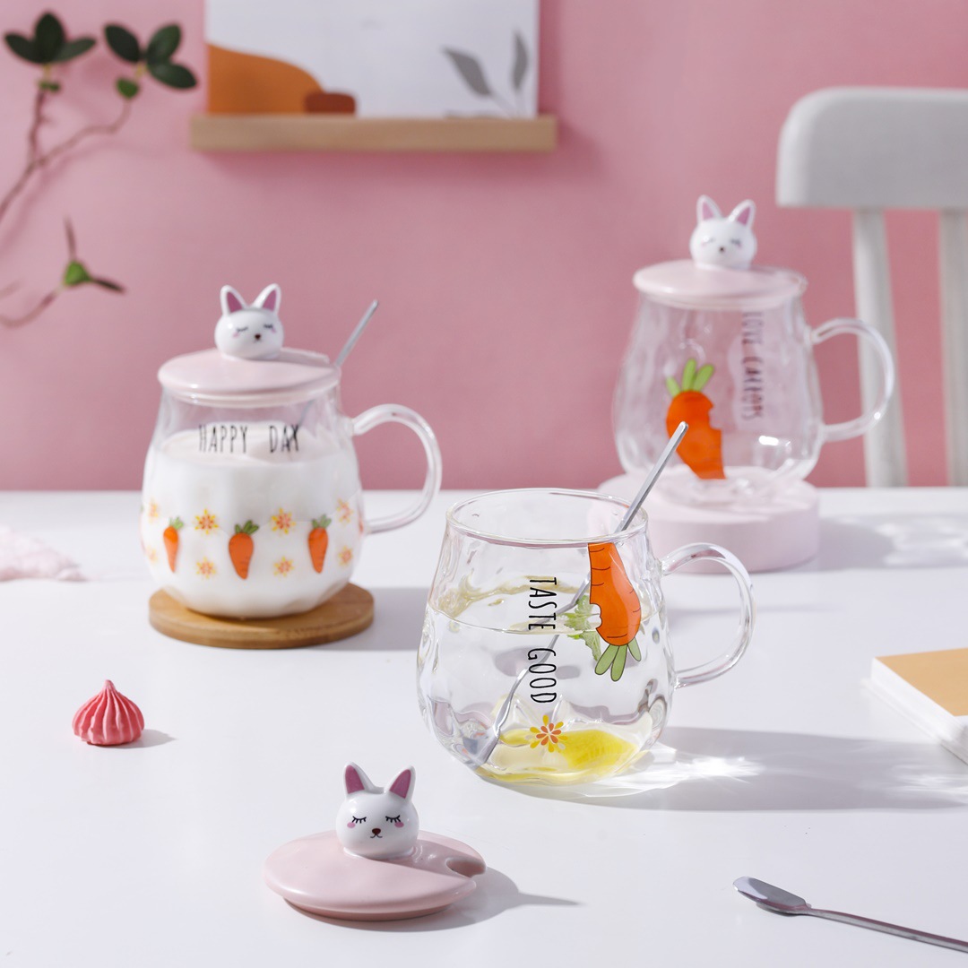 Creativo lindo transparente dibujos animados conejo rábano vidrio con tapa cuchara desayuno personalizado taza de leche japonés