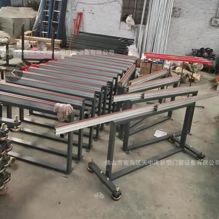 伸缩包装单托架加工具箱伸缩单托架固定单托架