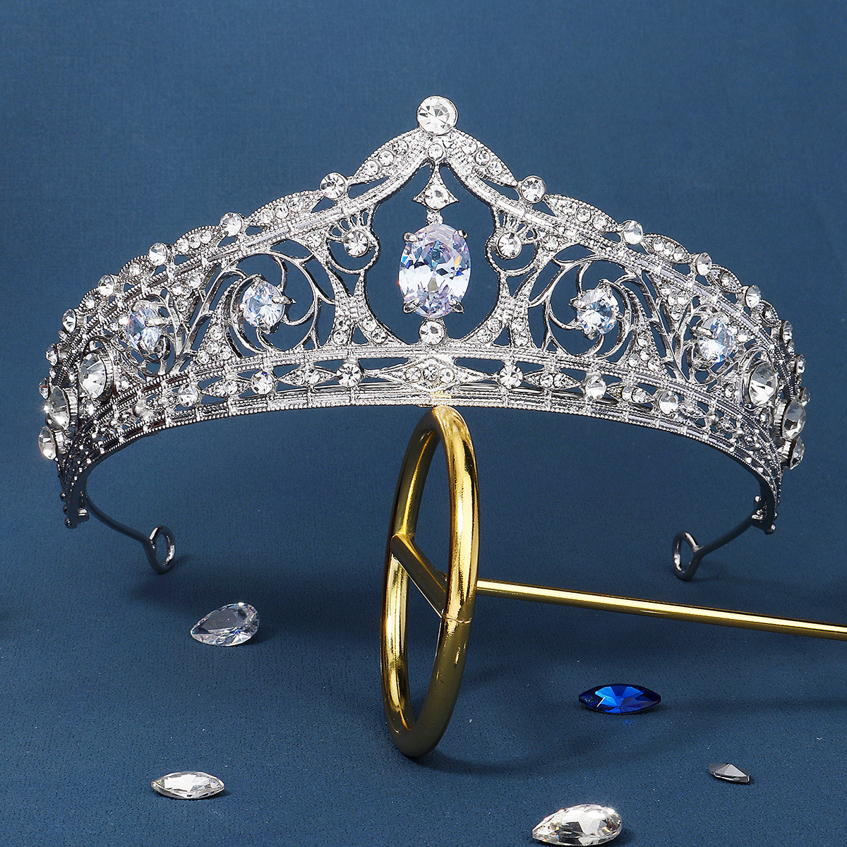 Fashion Crown Alloy Inlay Rhinestones 1 Piece