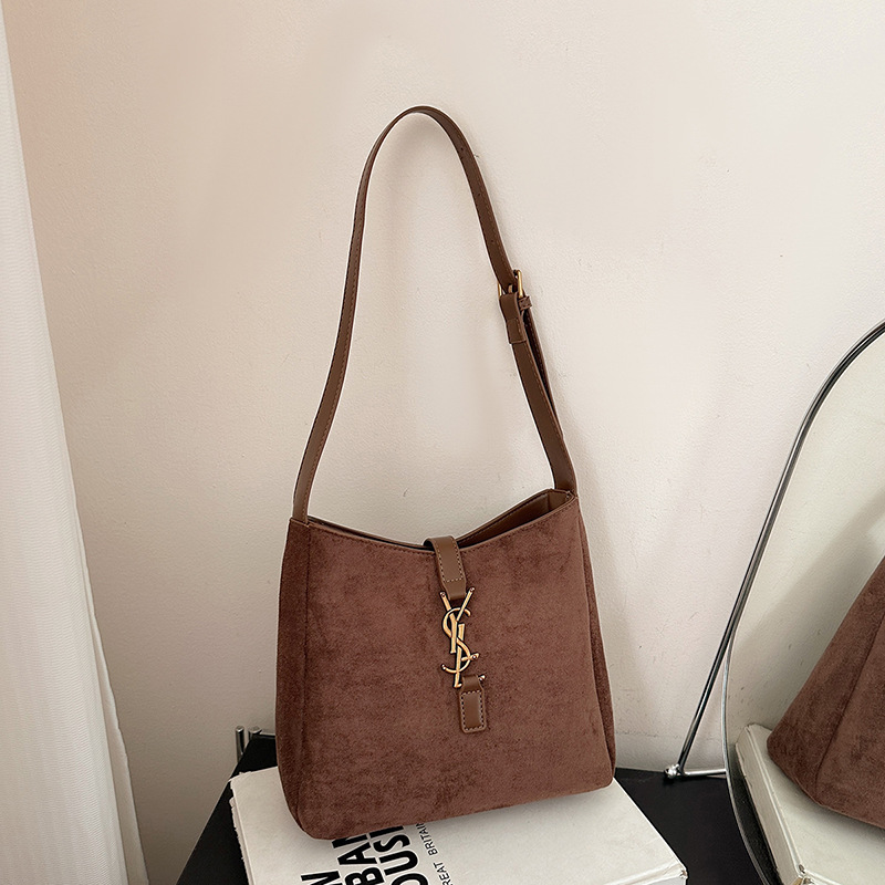 Cross-border Poplar Forest New ROSE Style Underarm Bucket Bag Large Capacity Shoulder Commuter Women's Bag - Thumbnail 4