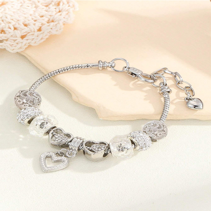 Panjia pulsera Dora DIY cuentas explosivas transfronterizas bola de diamante de aleación de cuentas de cristal de diamante viscoso forma de corazón pulsera ajustable