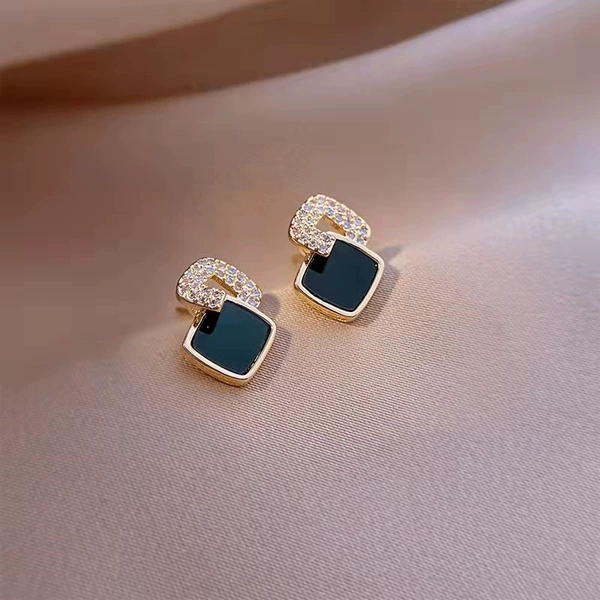 22#Black square B1006