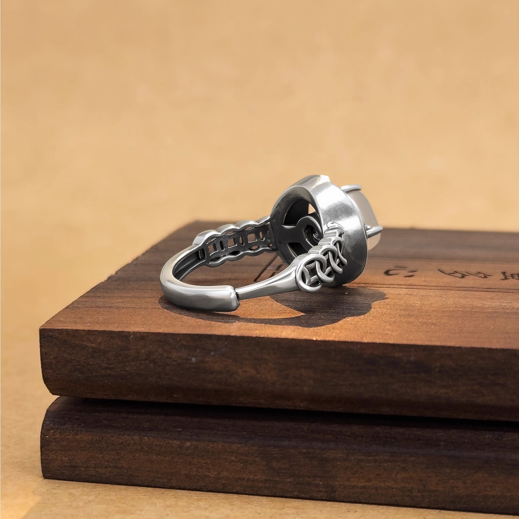 Vintage Egg-shaped Designer Ring Adjustable National Style_voghion.com