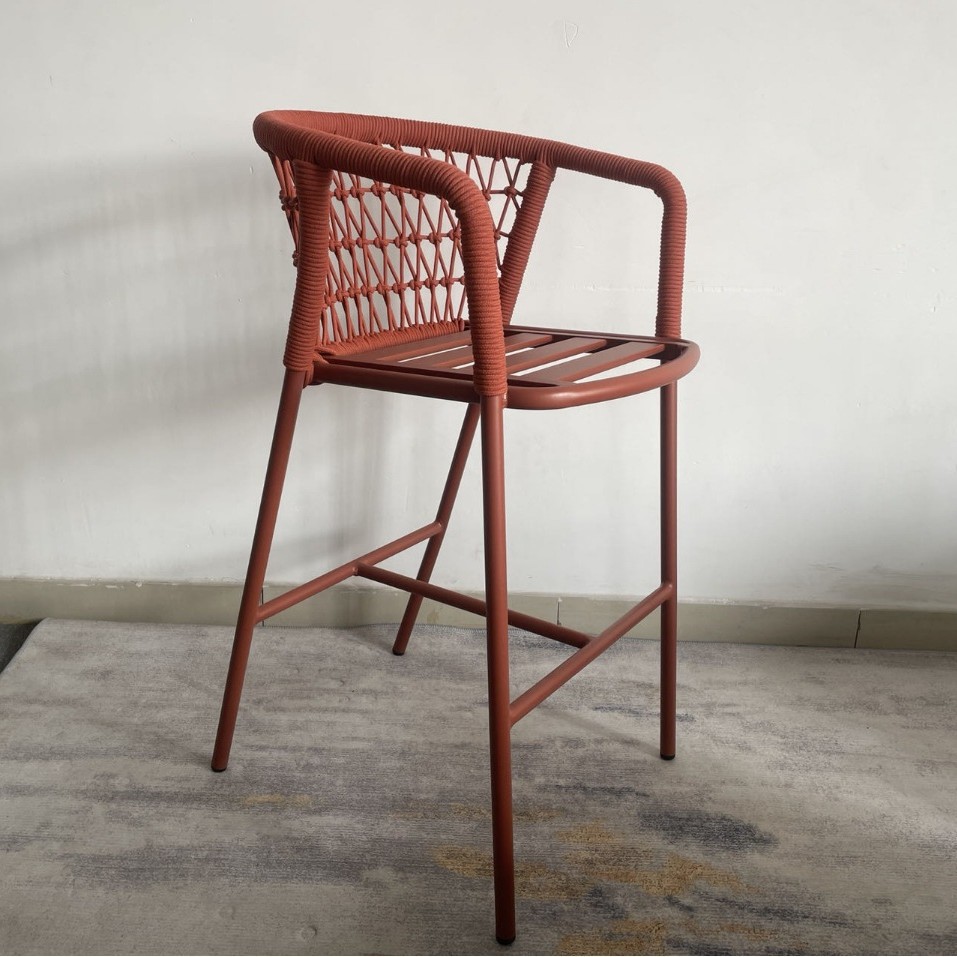 N 스타일 바 의자